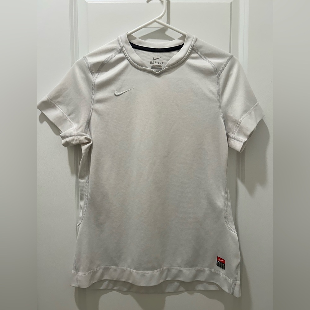 Nike Dri-Fit Men’s Short Sleeve Athletic Shirt • White• Fair Condition
